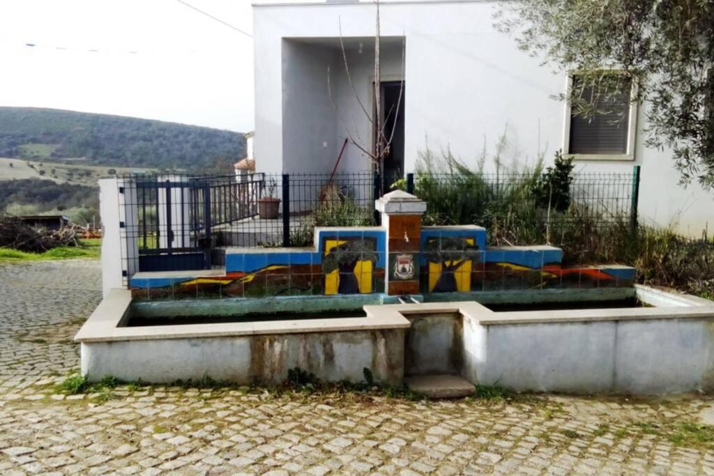 Casa Da Oliveira Apartment Milhao Exterior photo